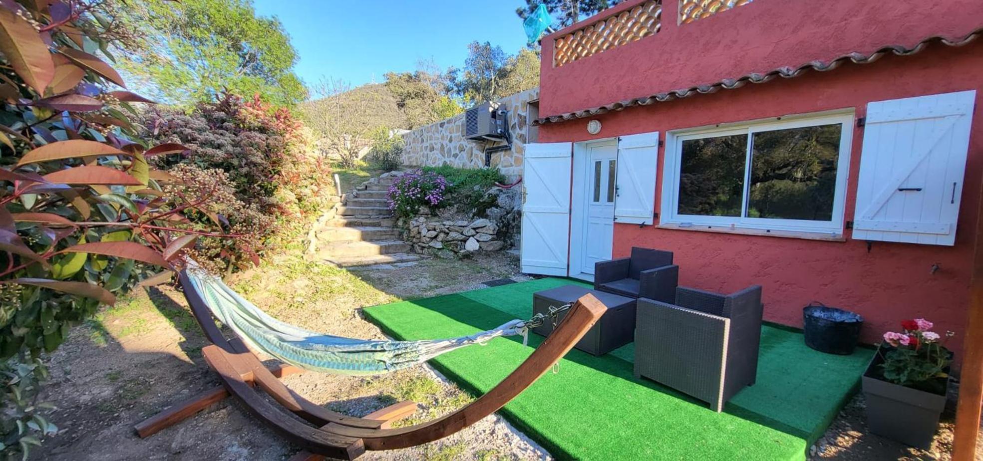 L'Aloe Vera Le Plan-de-la-Tour Exteriör bild